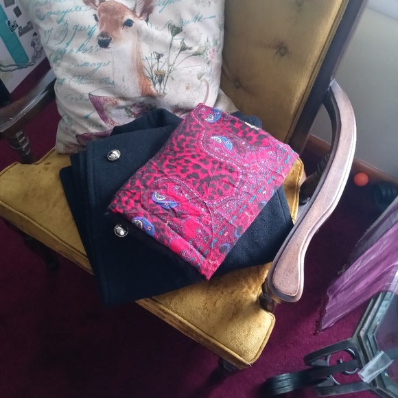 Set! Vintage Wool Coat + Scarf ❤🖤 - Picture 14 of 16